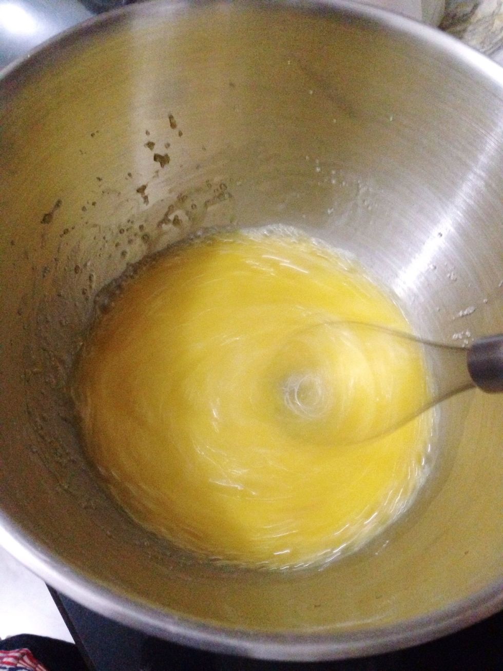 In another mixing bowl, beat egg with sugar with high speed