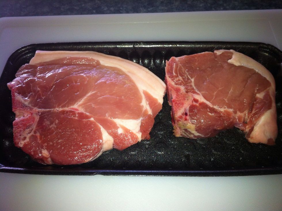 In its native form its less sweet, air dried before grilling. Bak Kwa can be made from sliced pork or minced pork. I am using minced pork. I will need at least 10% of my mince from pork fat.