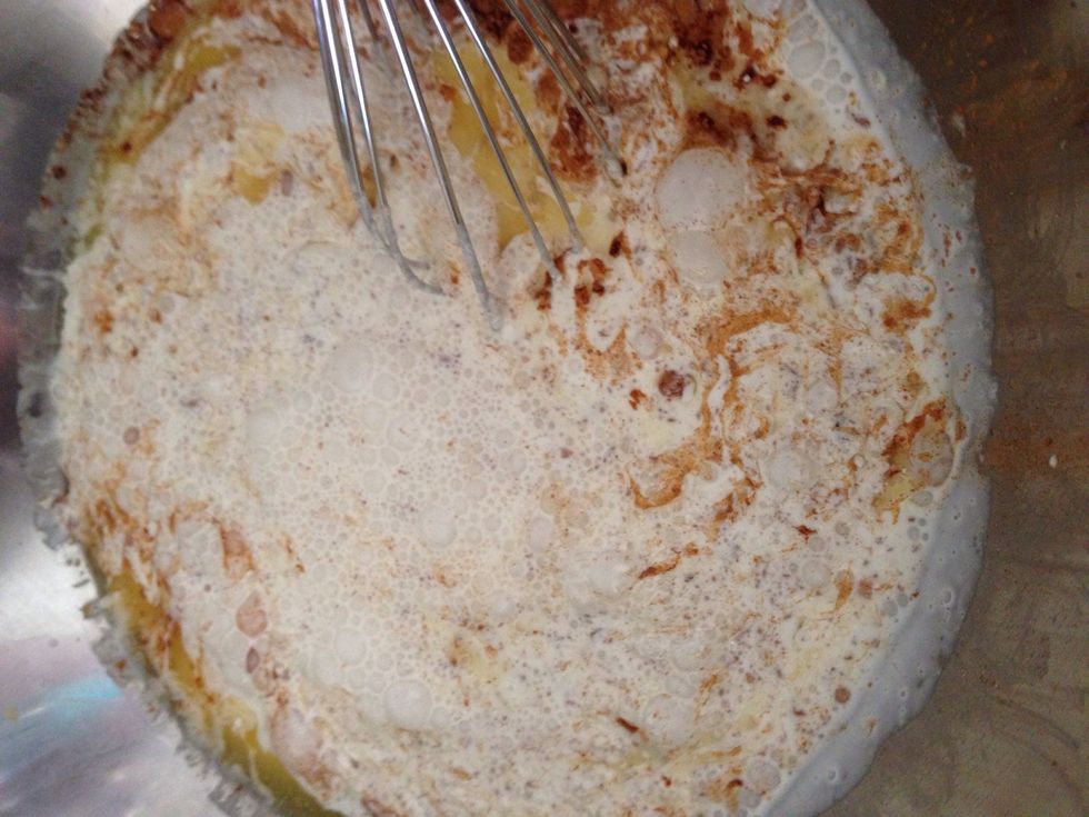 In other bowl mix whipping cream, butter, cinnamon, and nutmeg