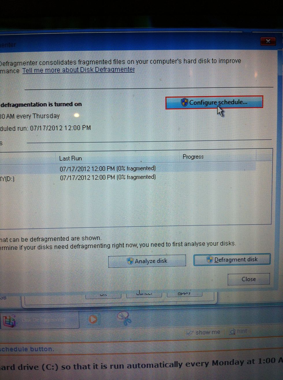 In the Disk Deframenter dialog box, click the Configure schedule button.