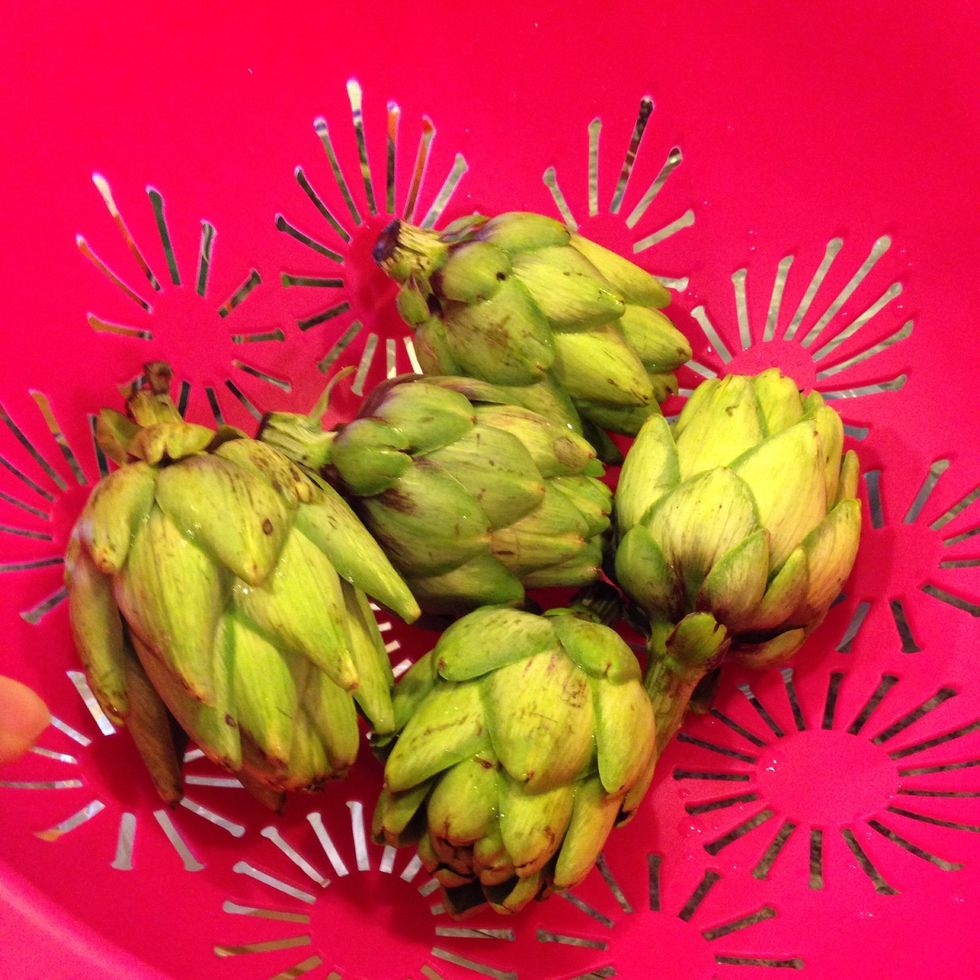 In the meantime, prepare the artichoke hearts. Rinse well under cool water. I used baby artichokes but standard size work well fine.