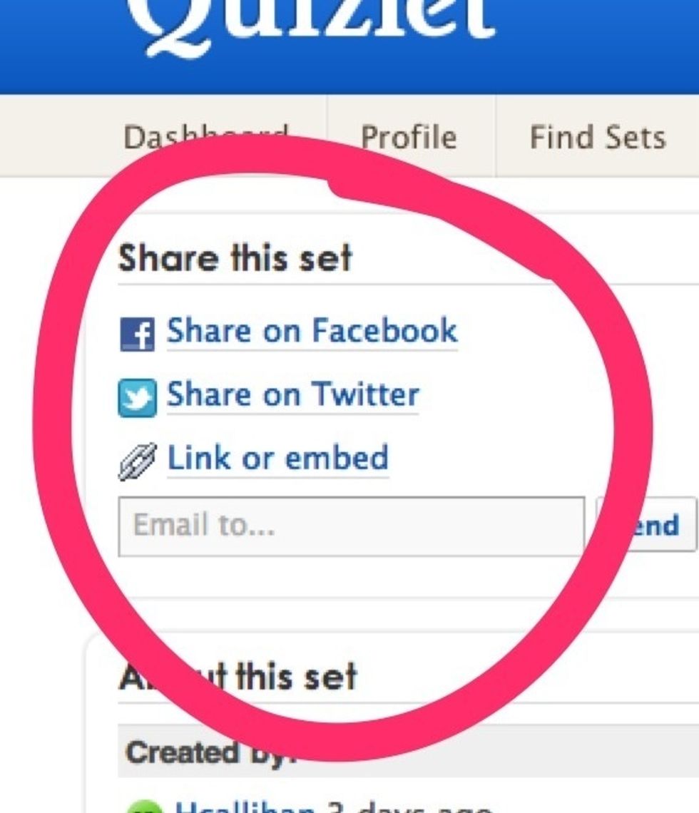 In the upper left-hand corner you have some options on how to share this flashcard set. You need to select link or embed.
