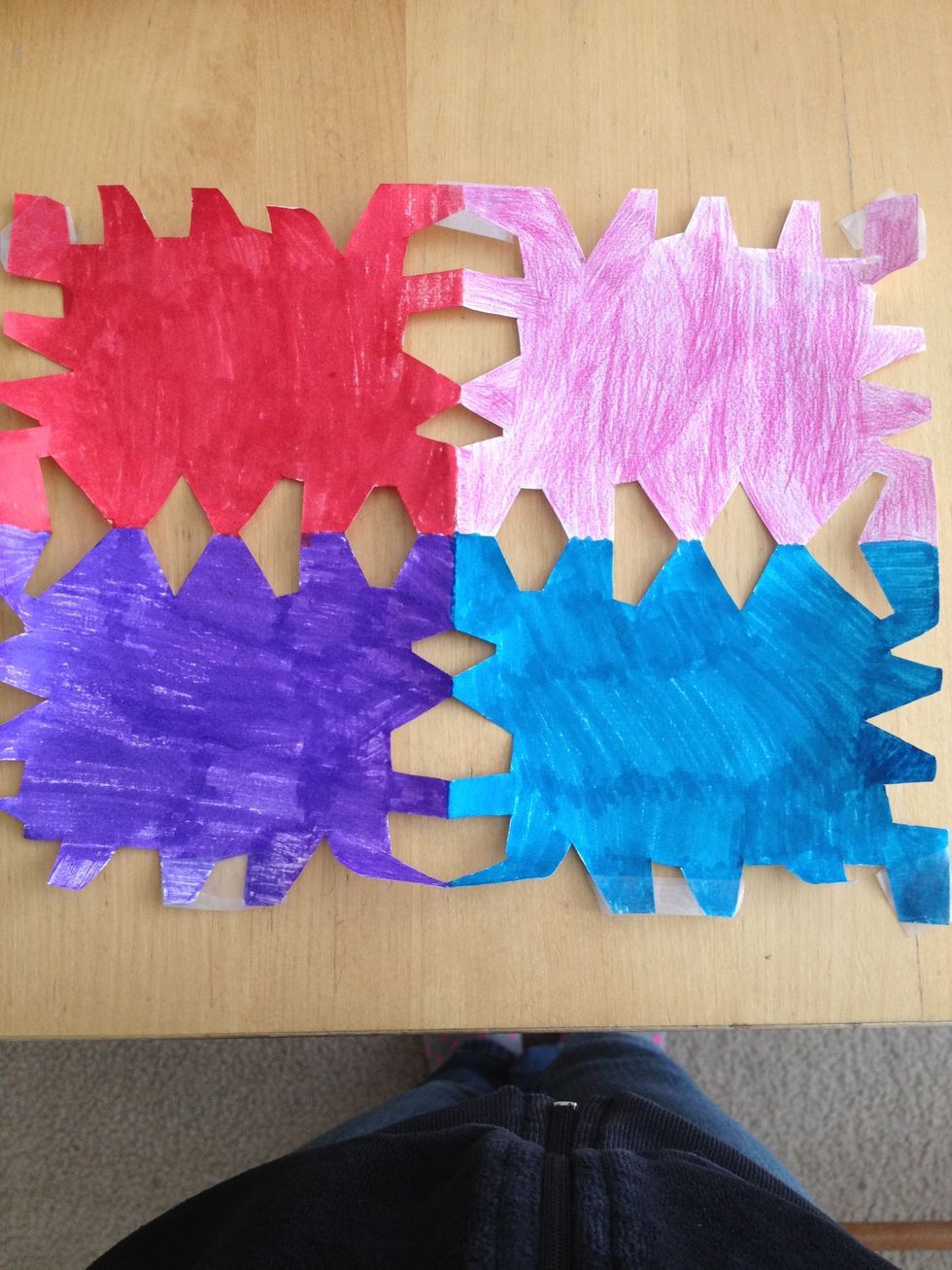 In this guide you will learn how to make this.I made this one a long time ago so it's not as pretty.