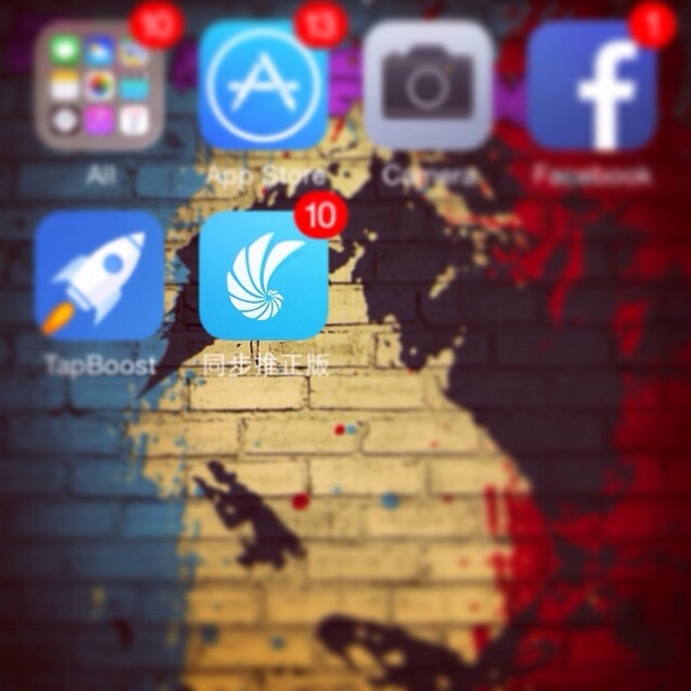 In this way you can easily download tongbu app to get paid apps for free without jailbreak on iPhone.