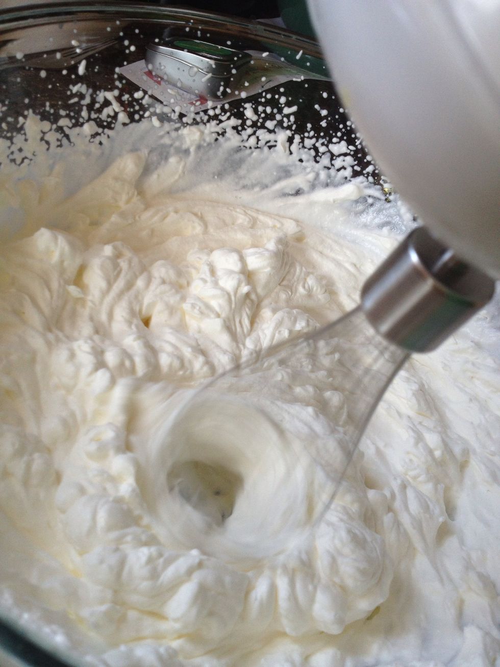 Increase speed as cream thickens.