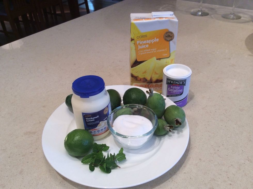 Ingredients:4 Ripe Feijoas, 150 ml cream, 50 g sugar, 1/4 pineapple juice, 2 tsp gelatine, 3 tsp lime juice, mint for decoration, electric beater, blender, 3 bowls. Remember to wash your hands!