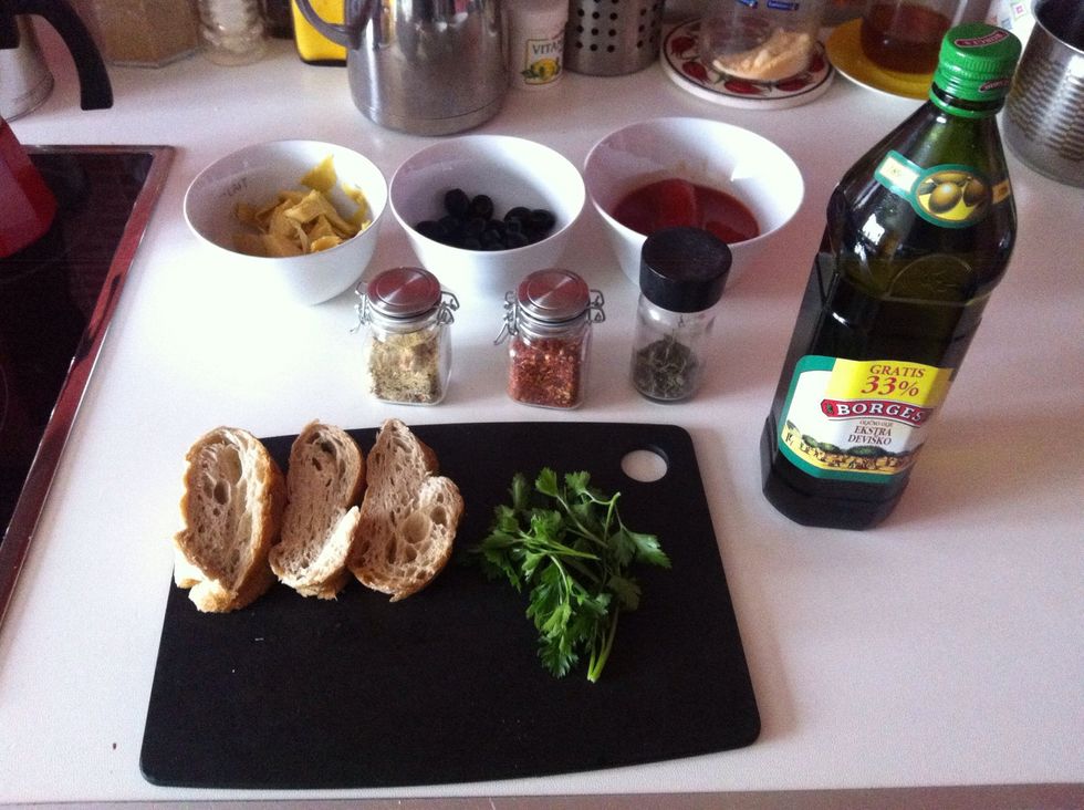 Ingredients as presented.