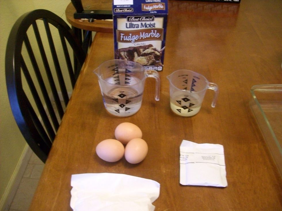 Ingredients needed to make a cake