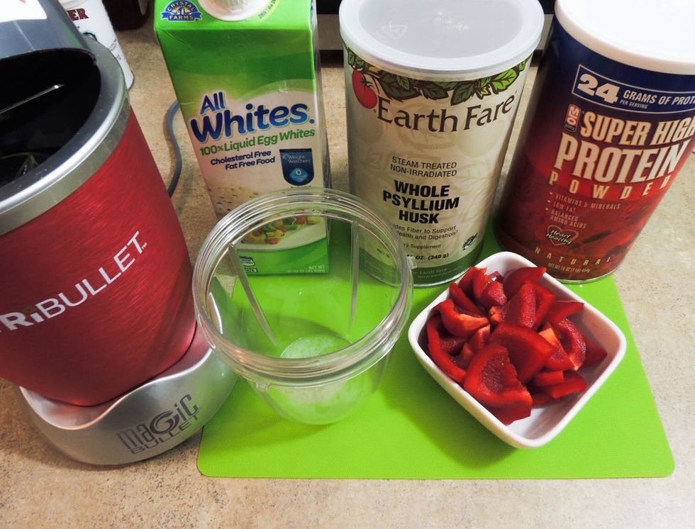 Ingredients ready + blender (check out my new red nutribullet) :D