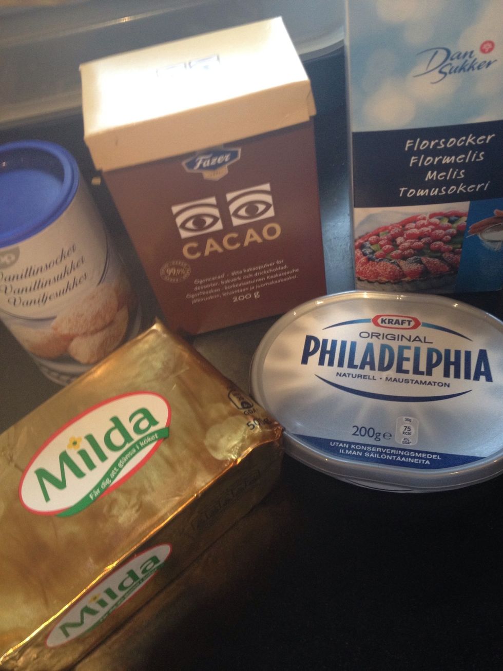 Ingredients to the frosting. \ud83c\udf76