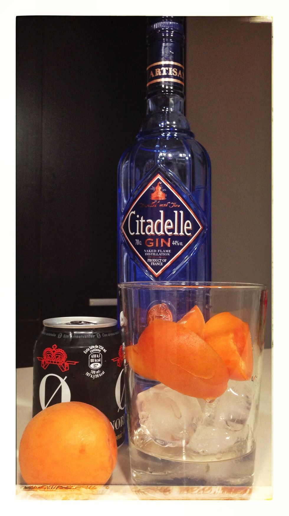 How to apricot gin tonic B+C Guides