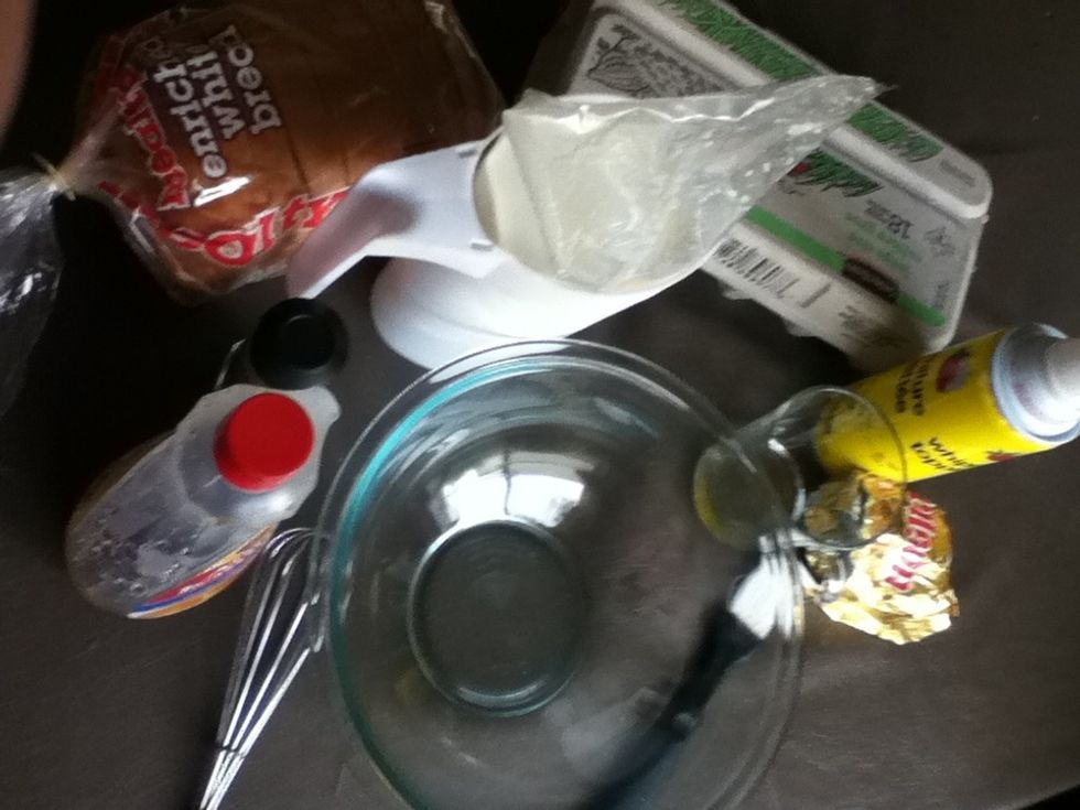 Ingridiants! :) (we put our own toppings, like maple syrup, and whipped cream!"