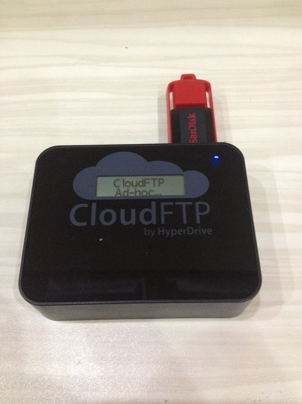 Insert USB drive into CloudFTP and switch it on