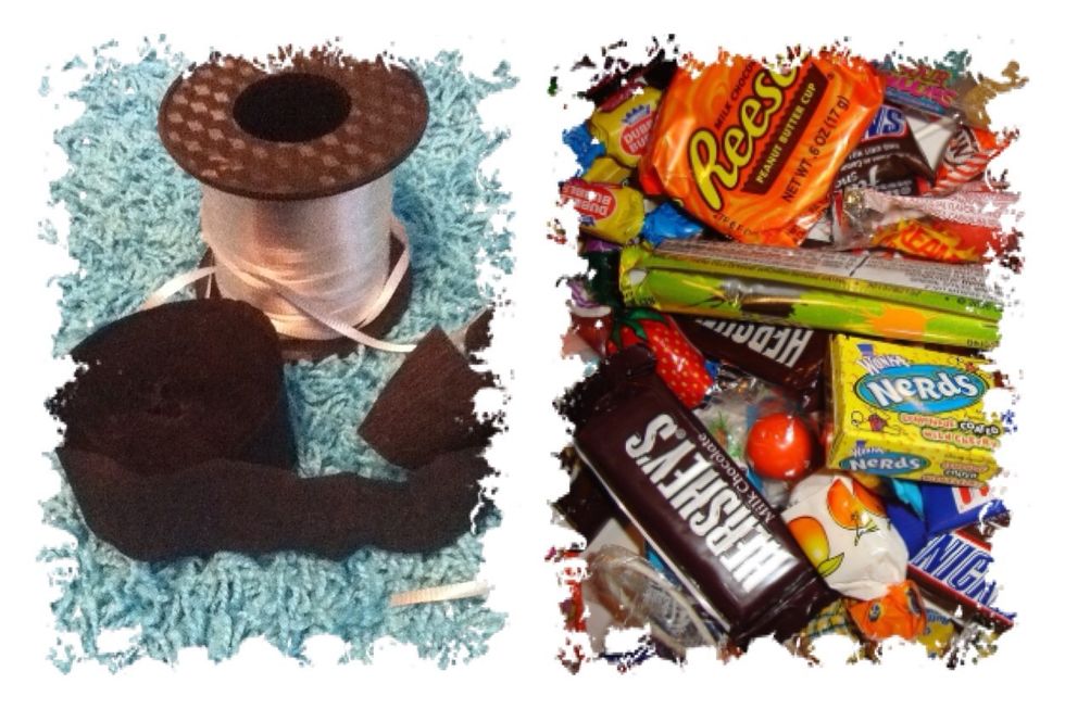 Insert your candy and/or streamers in the hole.