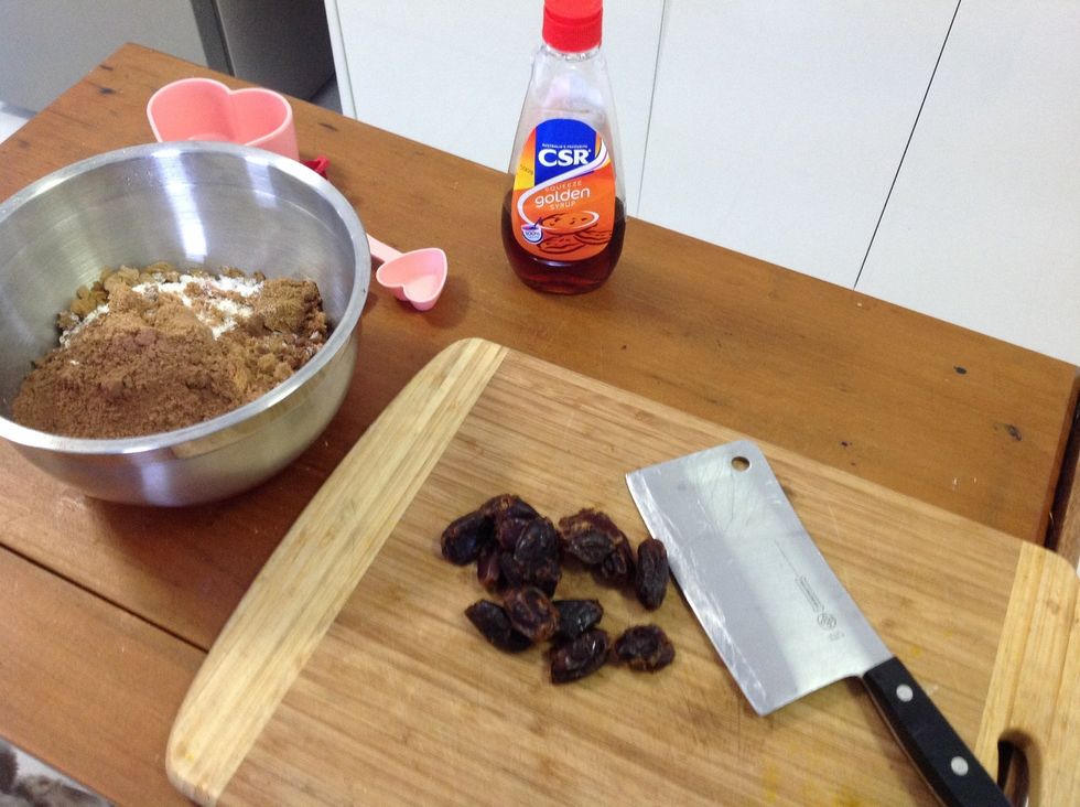 Instead of dates you could add choc bits or both would be delicious