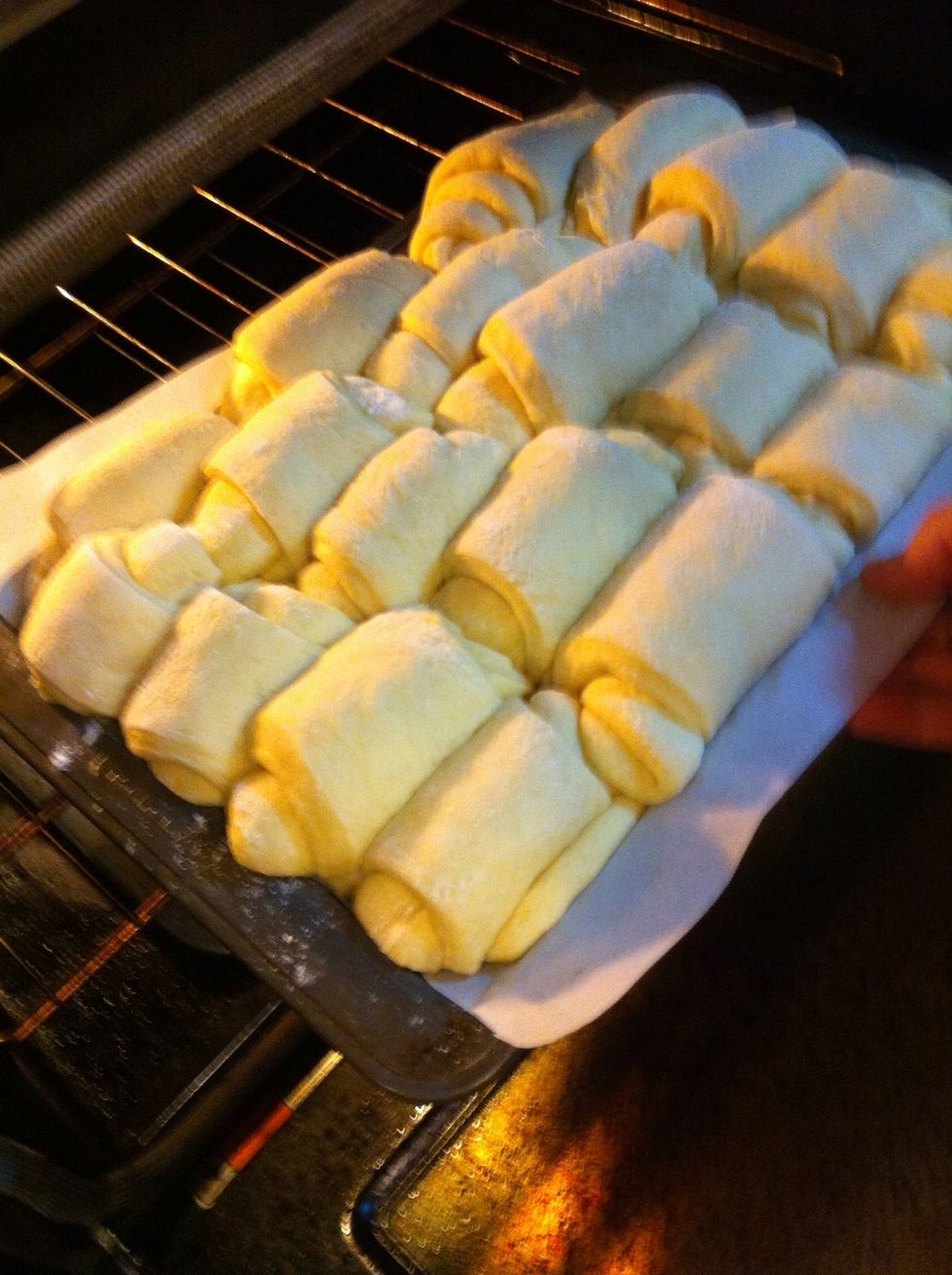 Into the oven when it reaches 375 degrees for 15-20 min.