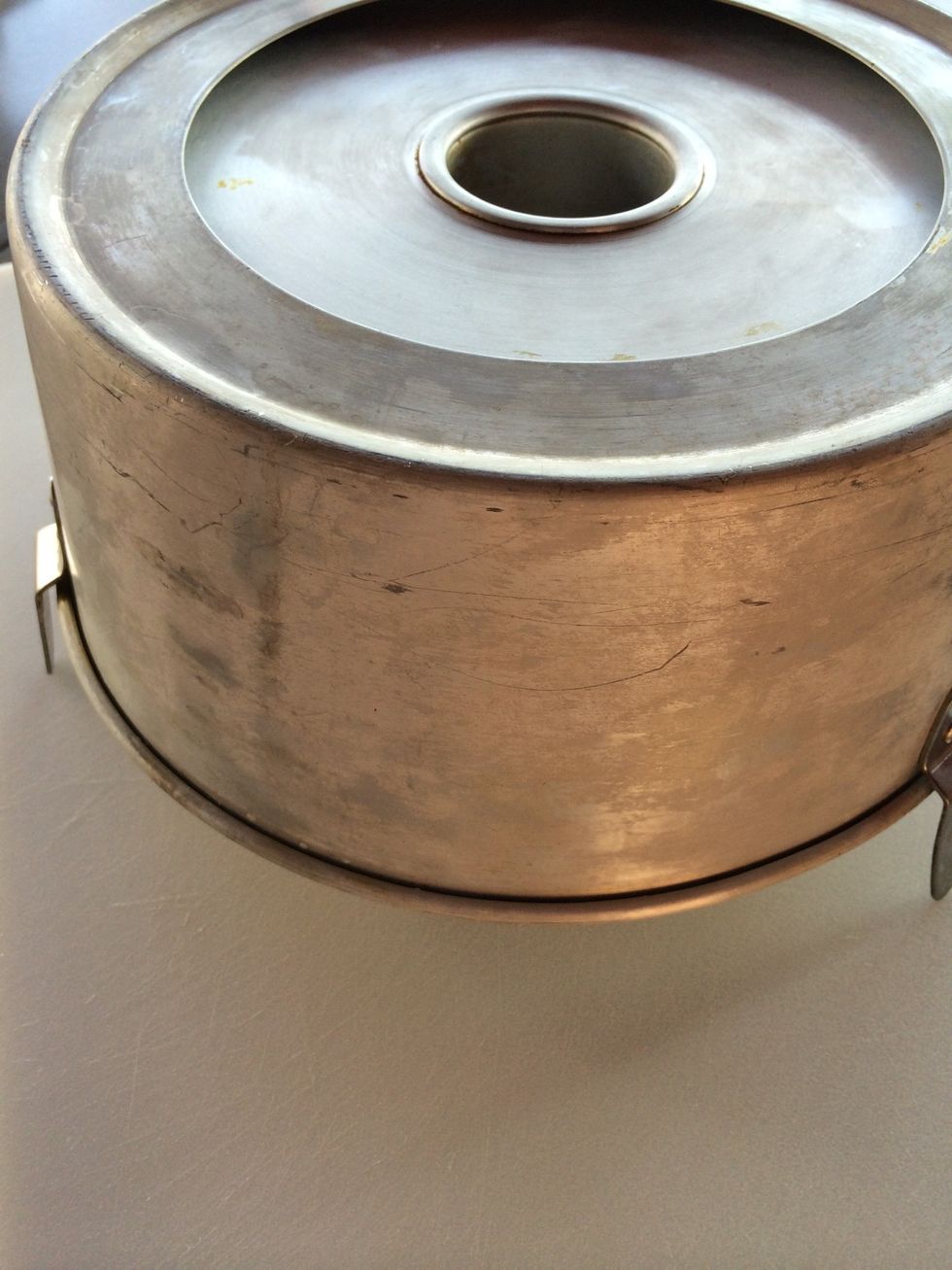 Invert cake until completely cool.