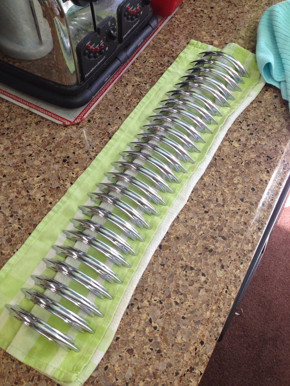 Isn't this a site? Looks like a chrome rack of ribs doesn't it? I'm just dying at this point because I can't believe they look so new! They're older than me!