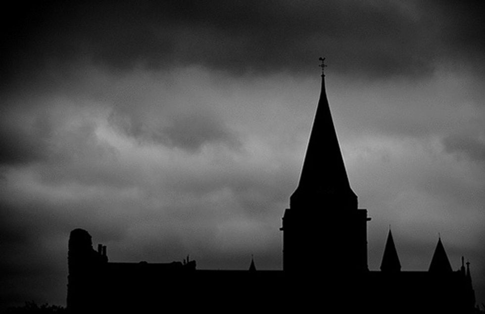 It can also be used to create intense moods of darkness.