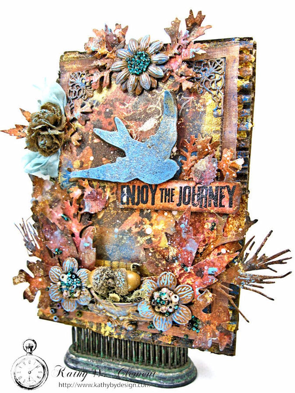 It doesn't have to cost a fortune to get your home decor ready for fall.  You probably have everything you need on hand to make this rustic 5" x 7" "Last Leaf"  mixed media canvas.  I'll show you how!