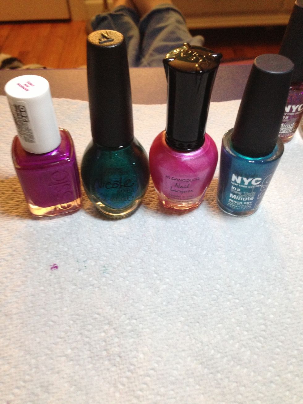 It doesn't matter what brand you use, but make sure it is sparky or shimmery\ud83c\udf0c I used four colors, but you can use less!