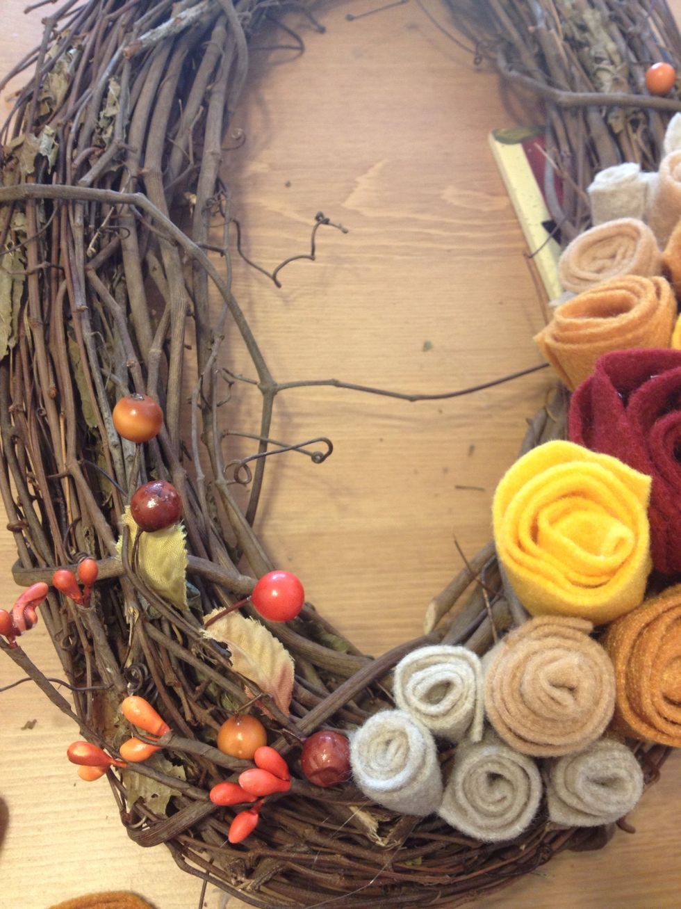 It holds pretty well. Then you can move the garland however you want.