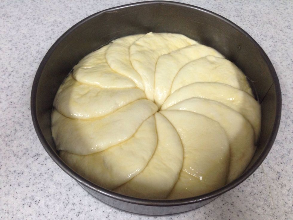 It is like a flower now .and let it rest to become double again .