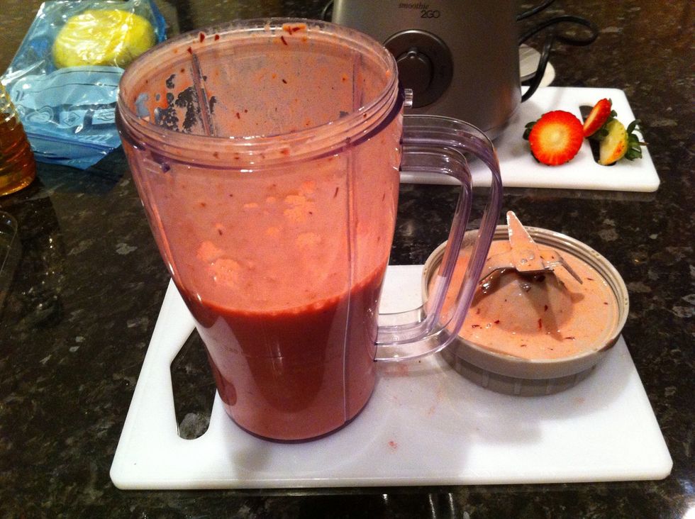 It makes one fat glass :L