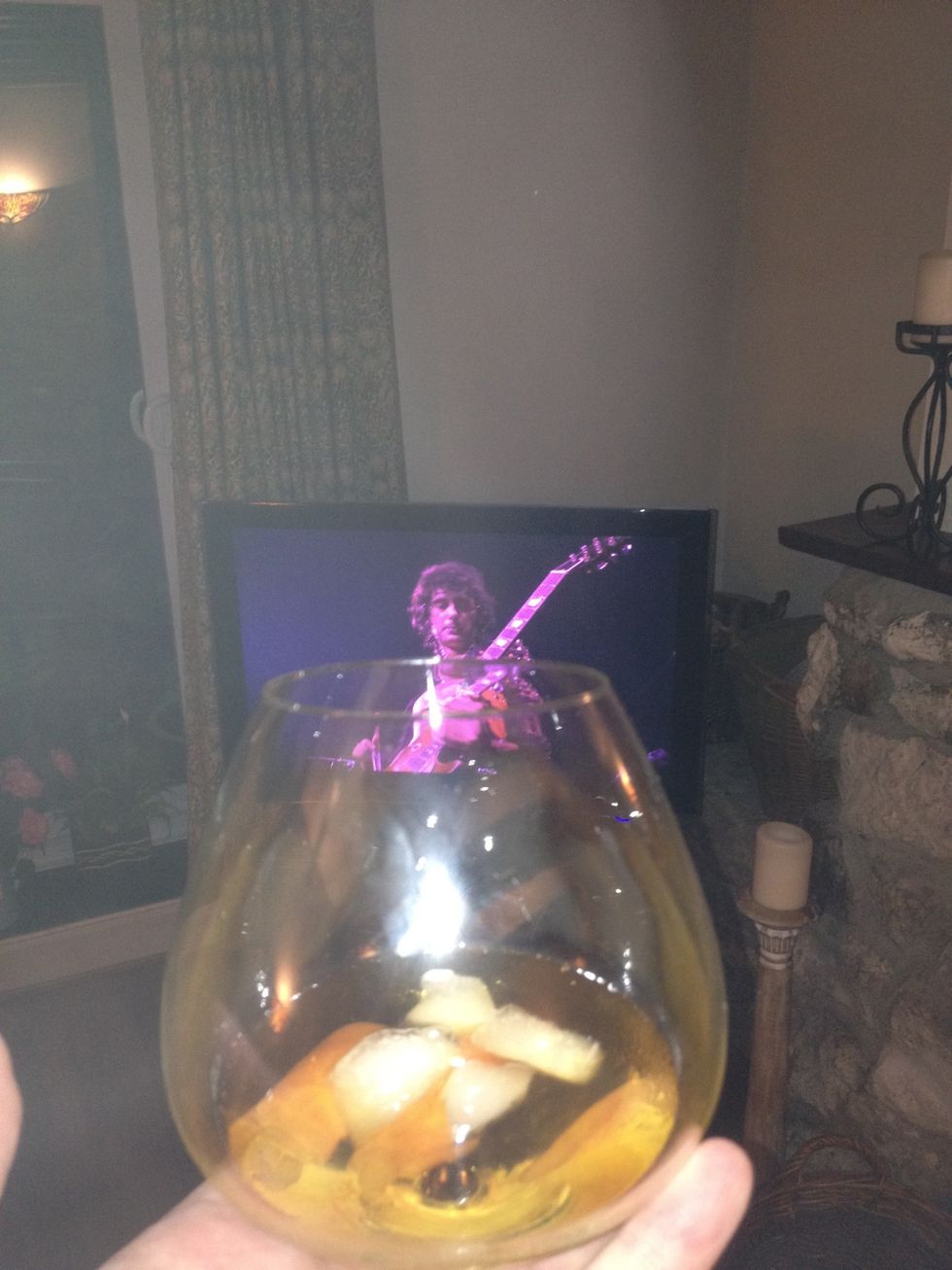 It's 'Brandy Hour!!'