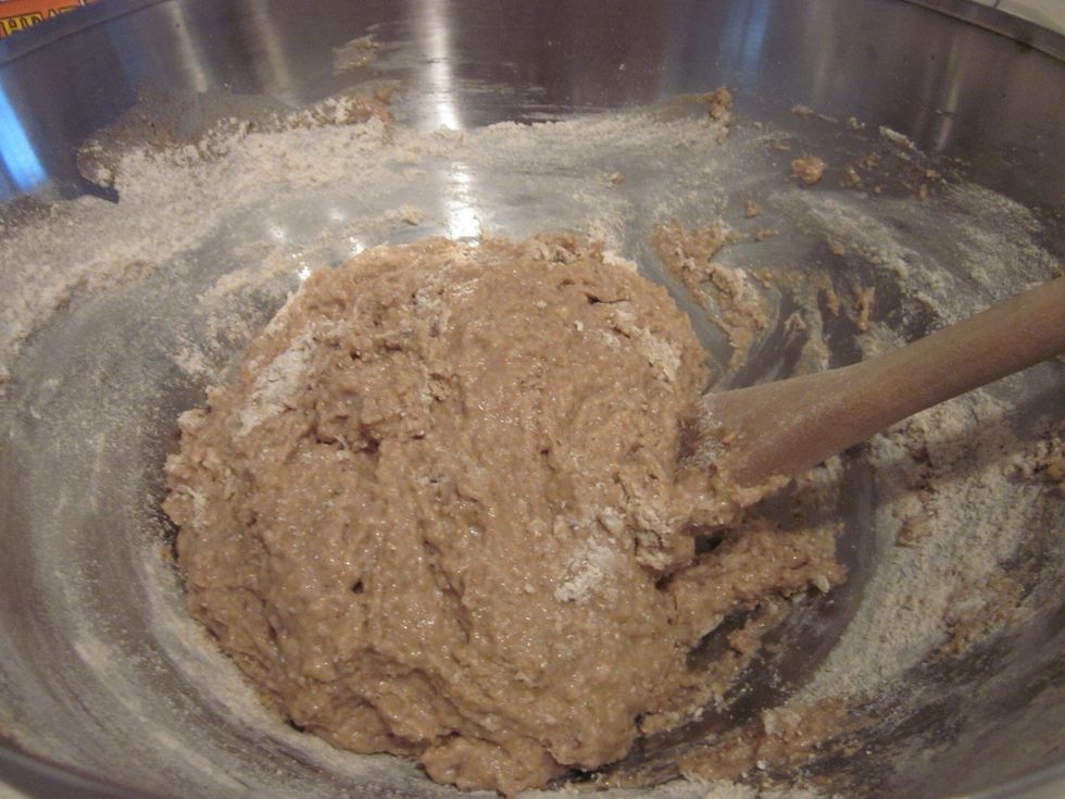 It's getting sticky now but keep going!