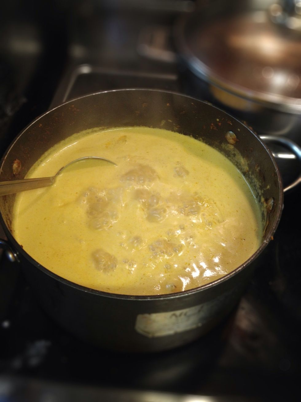 ***it's important that you don't put a lid on the pot after adding coconut milk. It will create a soapy taste***