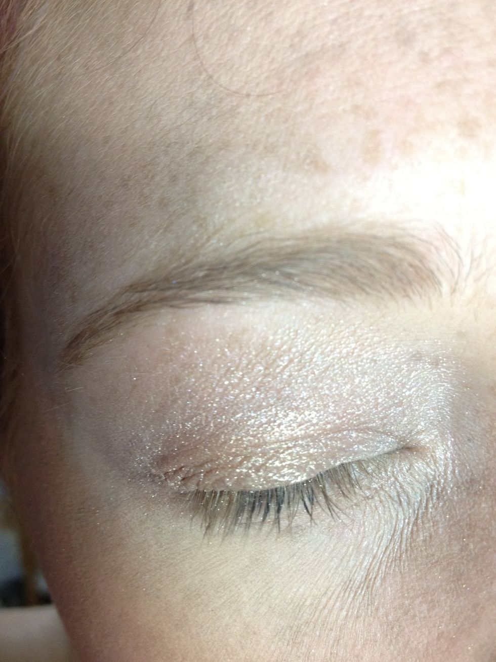 It should look something like this after you apply "Half Baked" on the lid. I kind of pat it on with my brush.