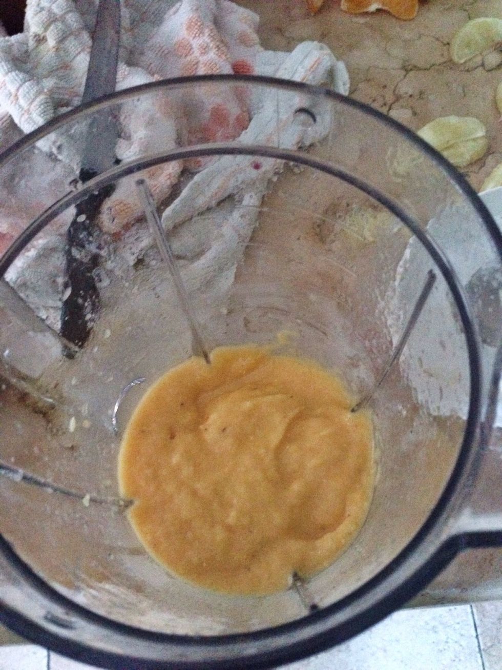 It should look something like this. Again pour in a cup and leave to freeze. Wash blender.