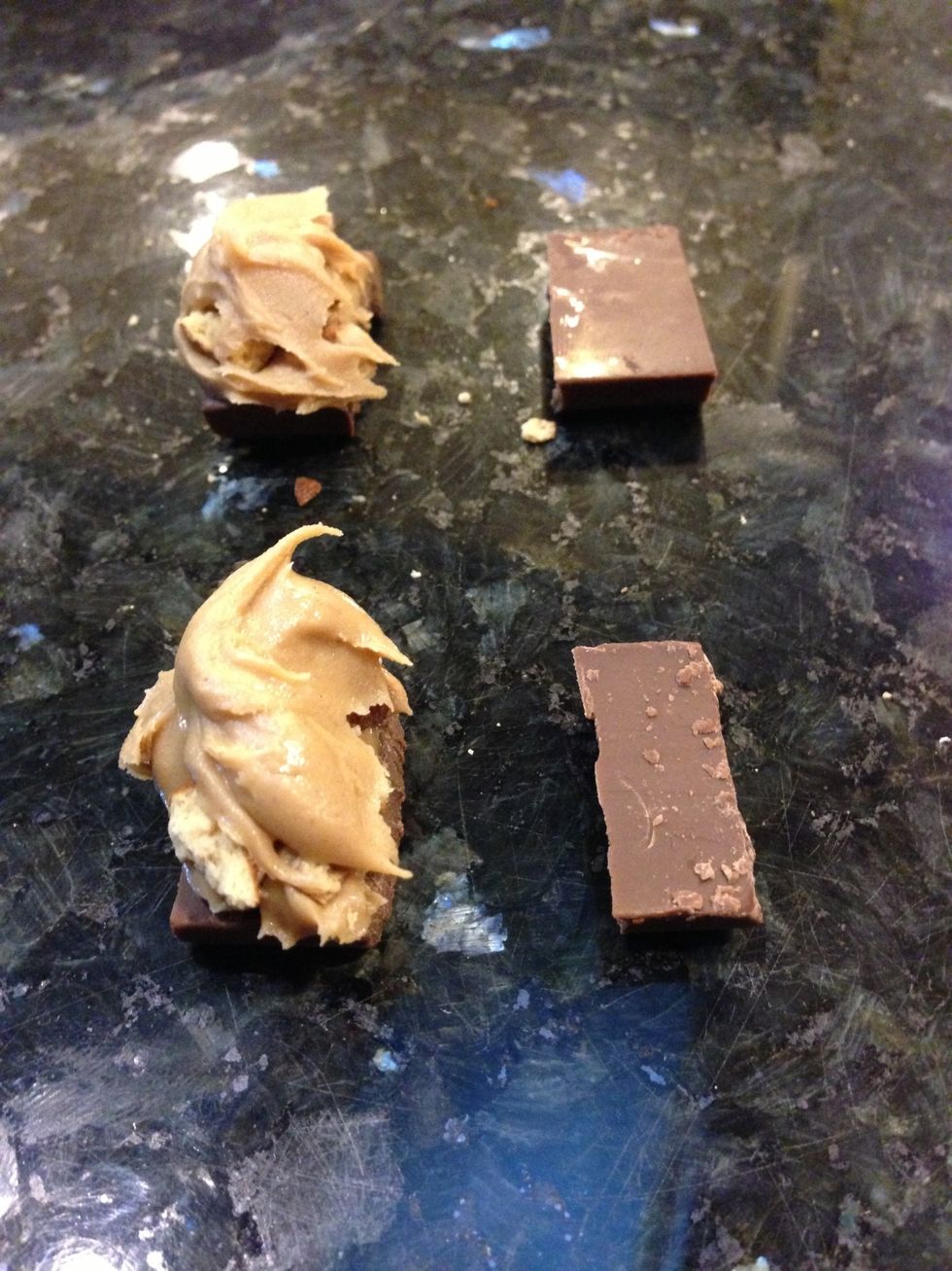 It should look sorta like this (note that you may need to put extra peanut butter below the pretzel pieces so that it can stay in place)