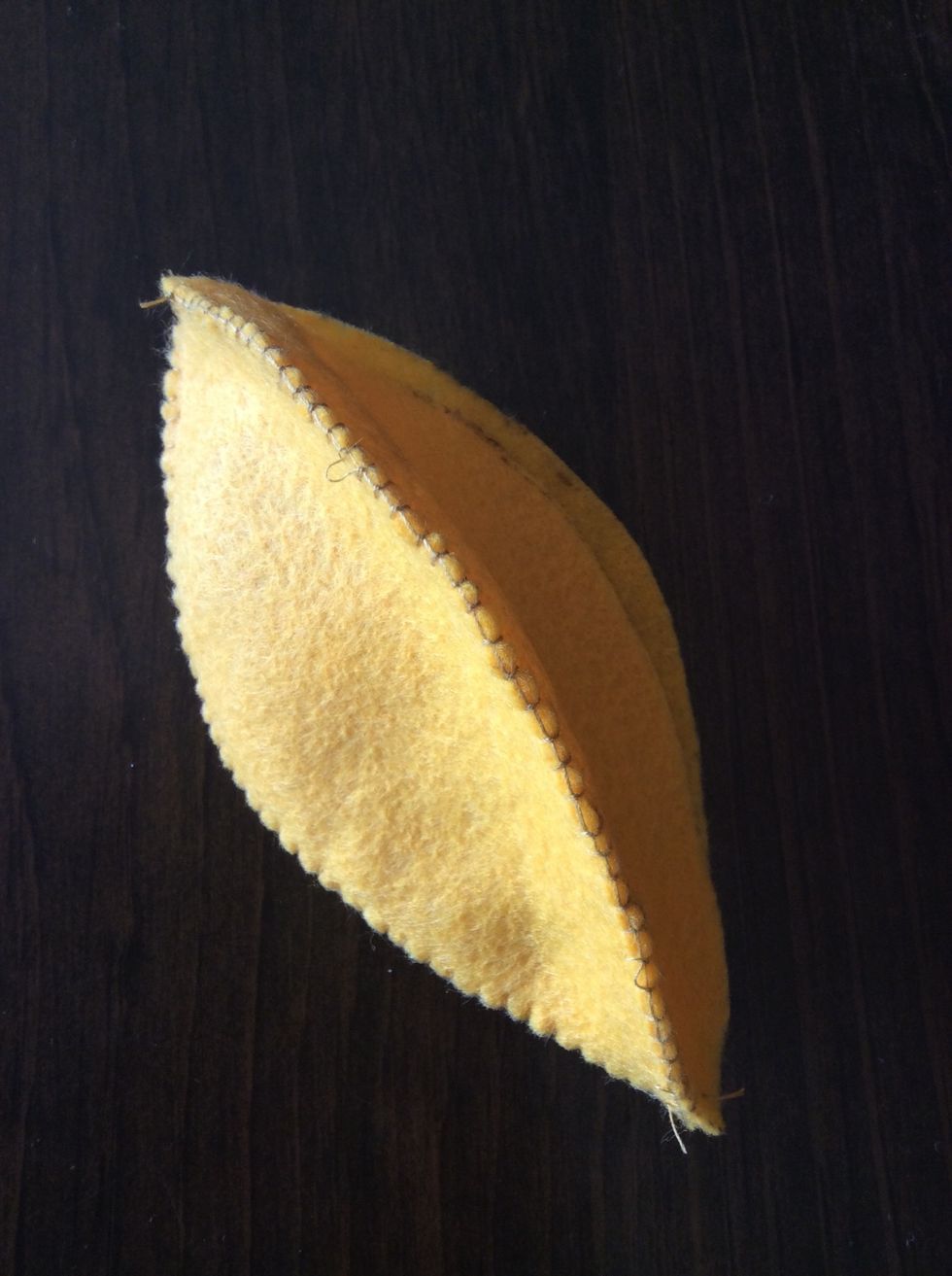 It should now look like this weird banana-ish looking thing.