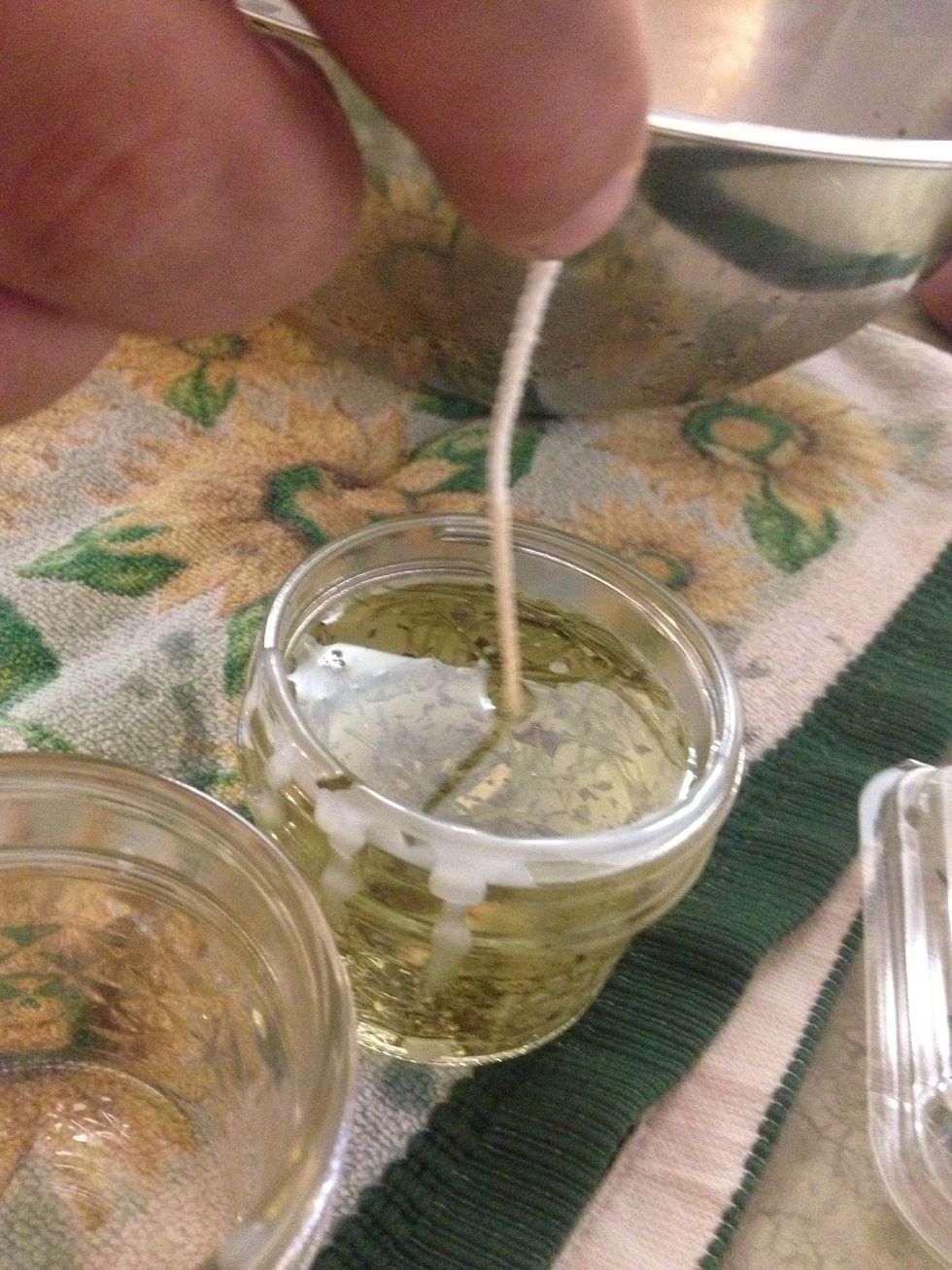How to make a rosemary & mint soy candle B+C Guides