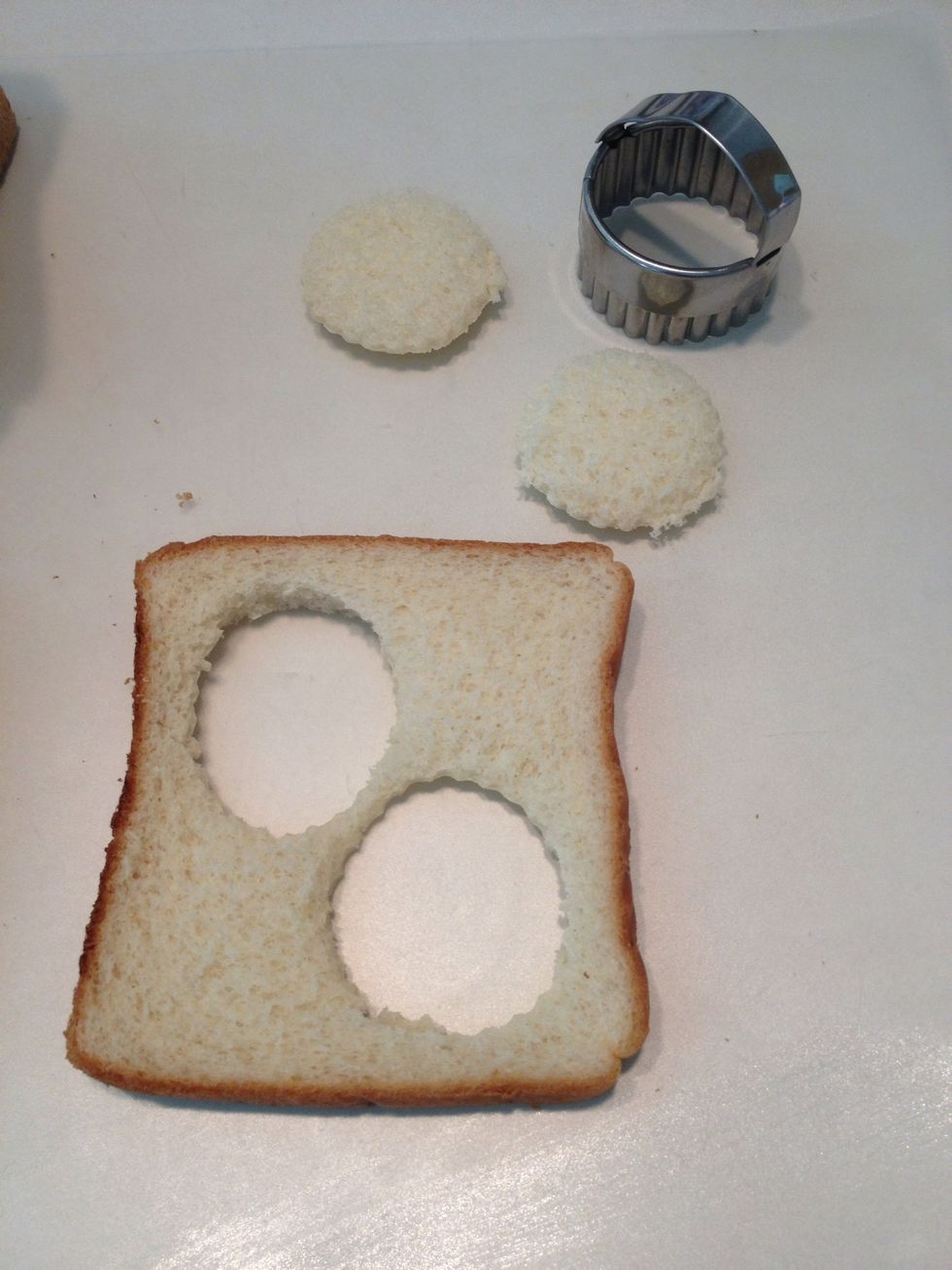 It will look like this. Discard the bread slice, feed it to the birds, or use it for some other recipe that calls for crumbled bread (like stuffing or meatloaf).