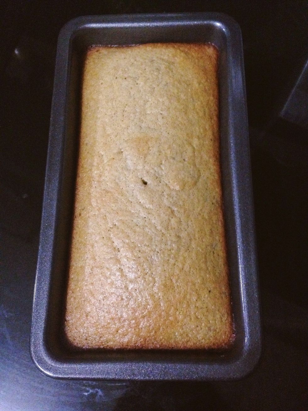 Its done! Yes, it is that easy. Wait 10 minutes before unmold it from the pan.