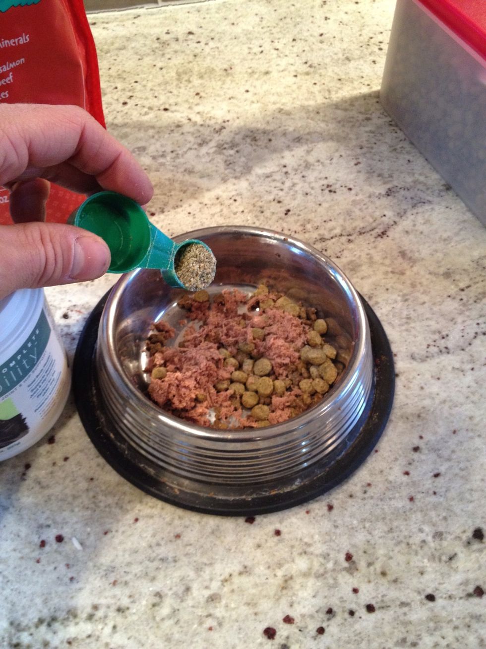 Joint Mobility has Ester-C and MSM, both increase the uptake of Glucosamine & Chondriotin. This is impossible to find in dog supplements!