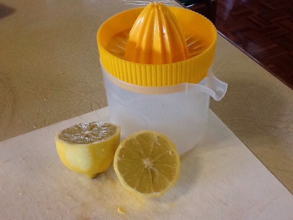 Juice the lemon.