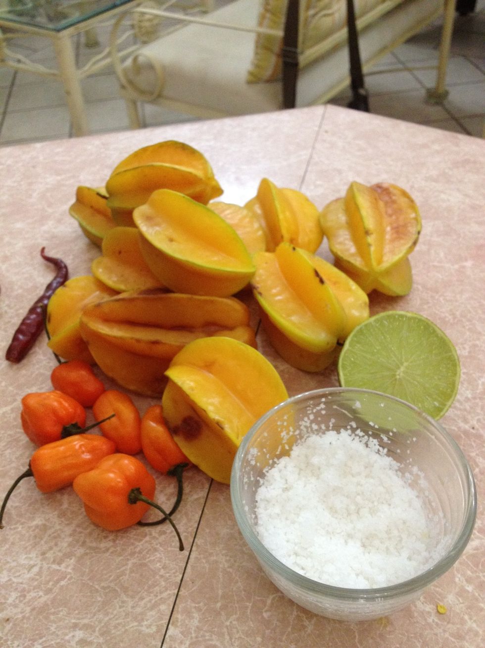 Junta todos los ingredientes