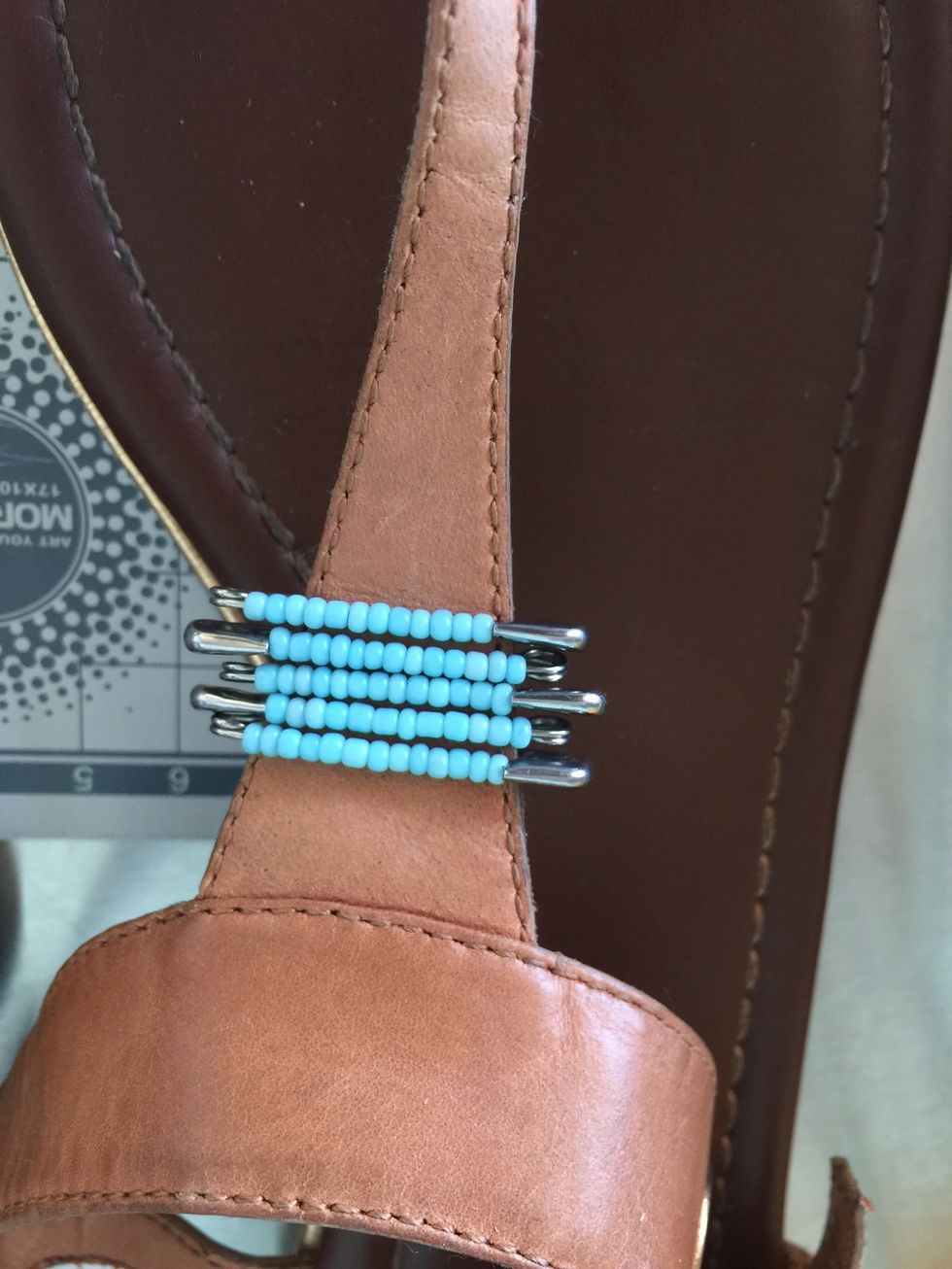 Just add one a a time I did one in looking one side then the next one onto the other side