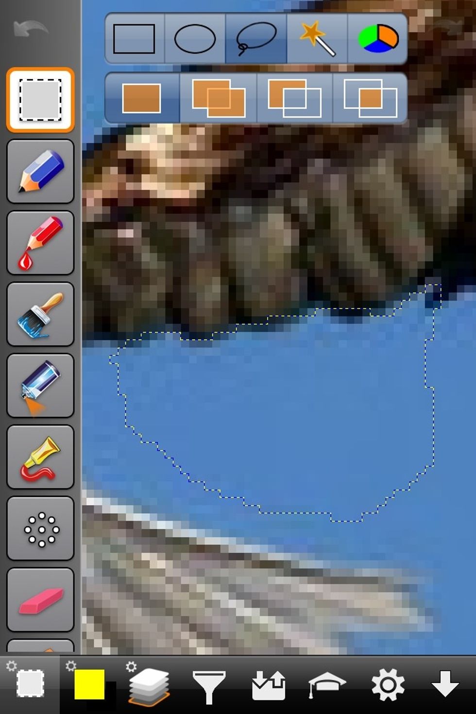 Just to demonstrate I'm only going to remove a portion of the image under the eagle.