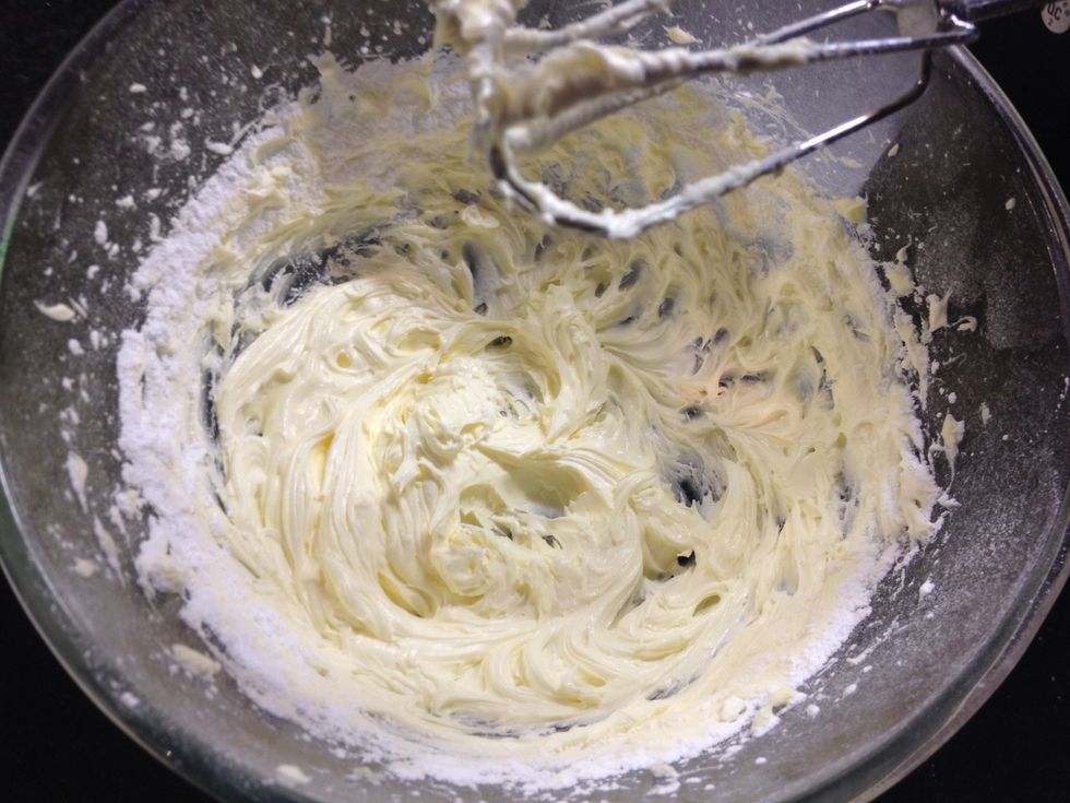 Keep adding the sugar...