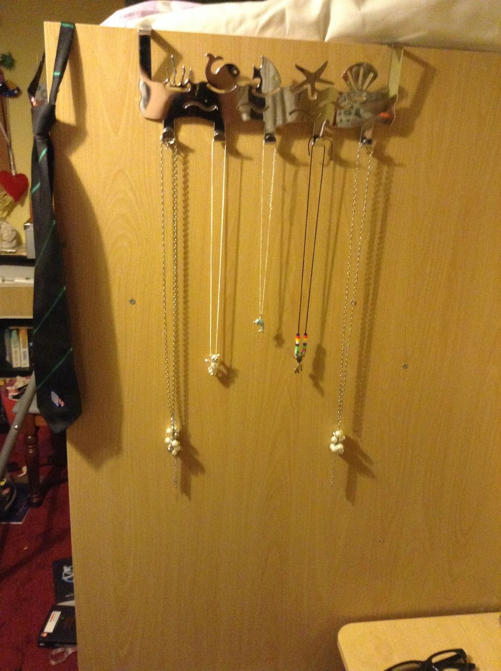 Keep adding them, you could stop here but as you have seen I have a lot of necklaces