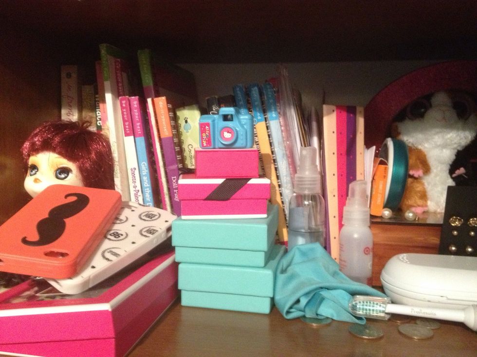 Keep all of your Tiffany jewelry in a safe place out of harm's way! Don't treat it like the jewelry you buy from Icing!