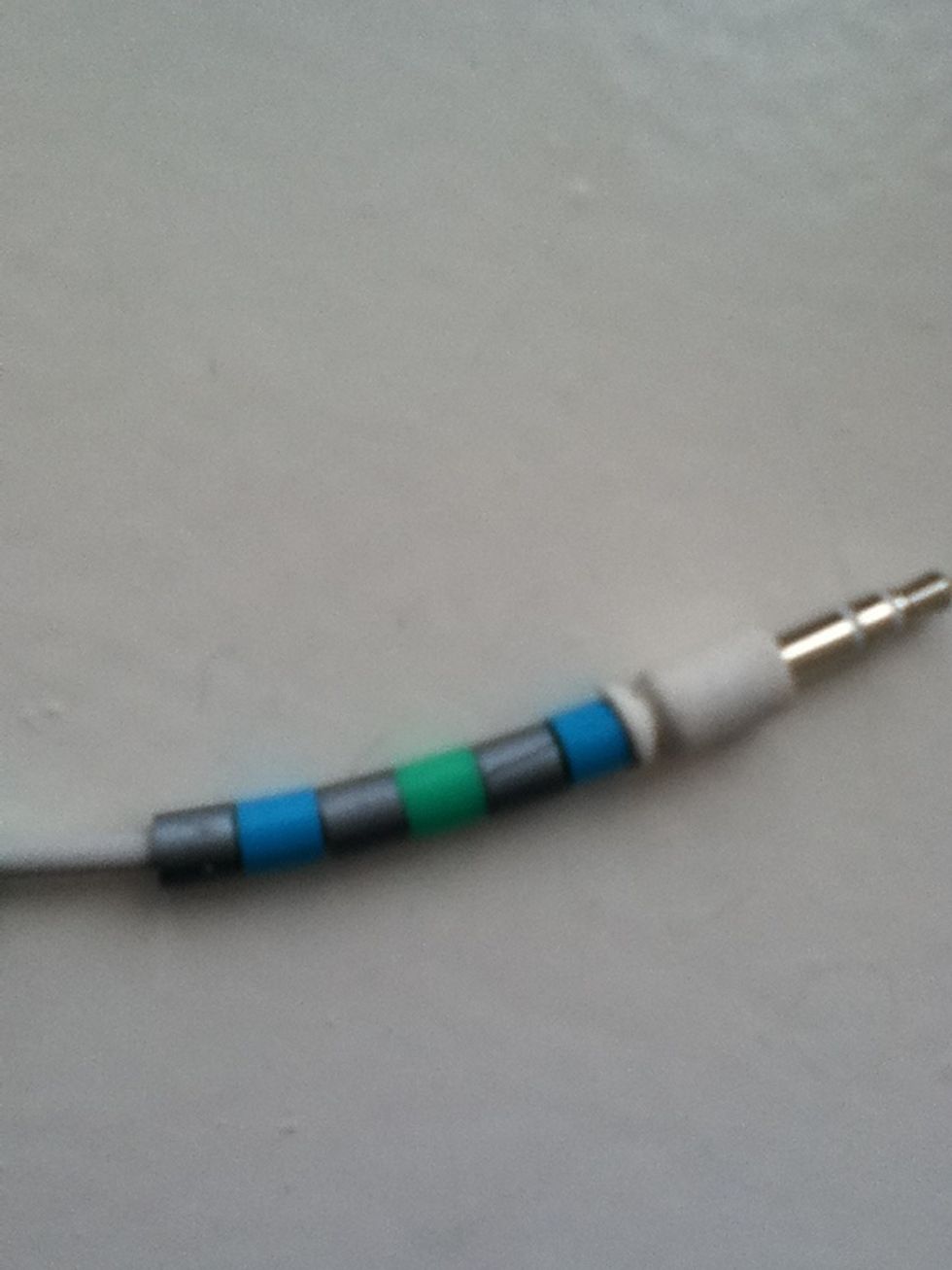 keep doing this until the headphones is full of beats!