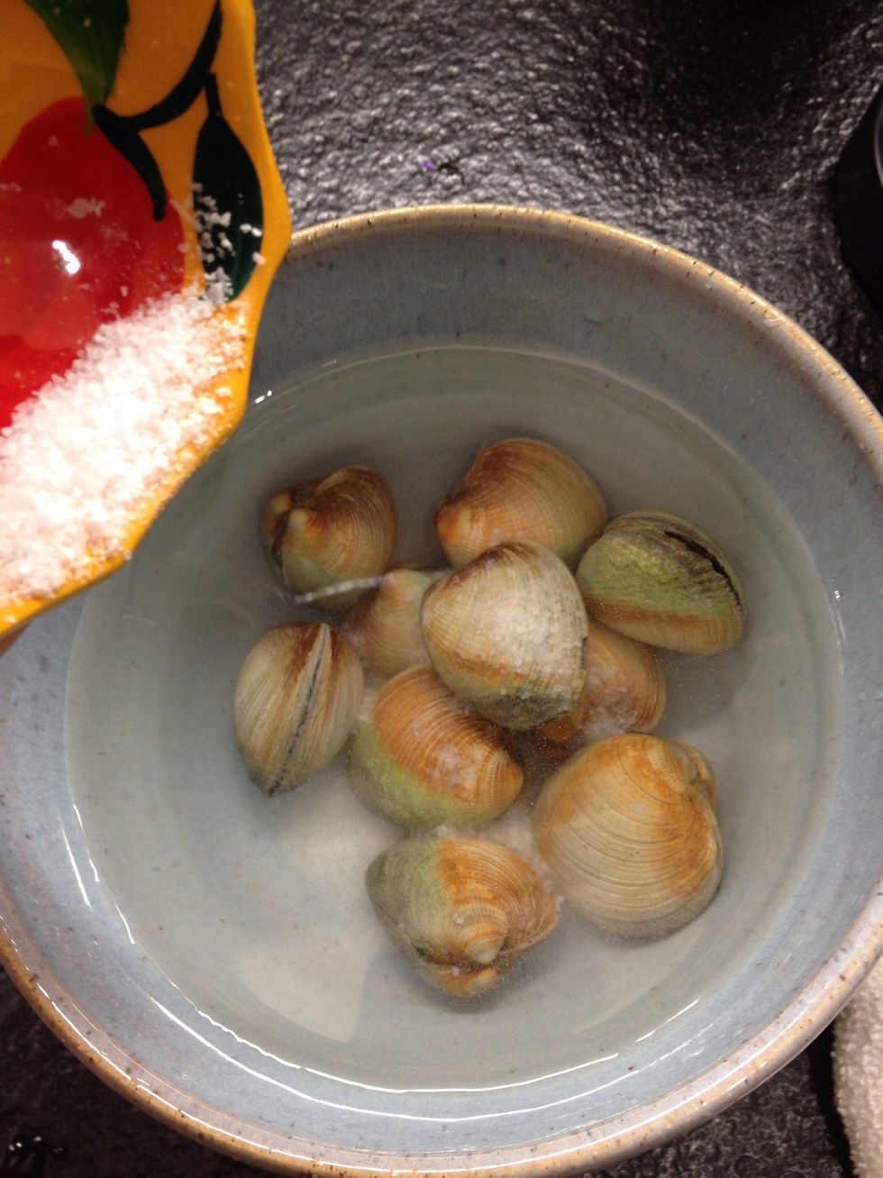 Keep some water in the bowl and add salt to it