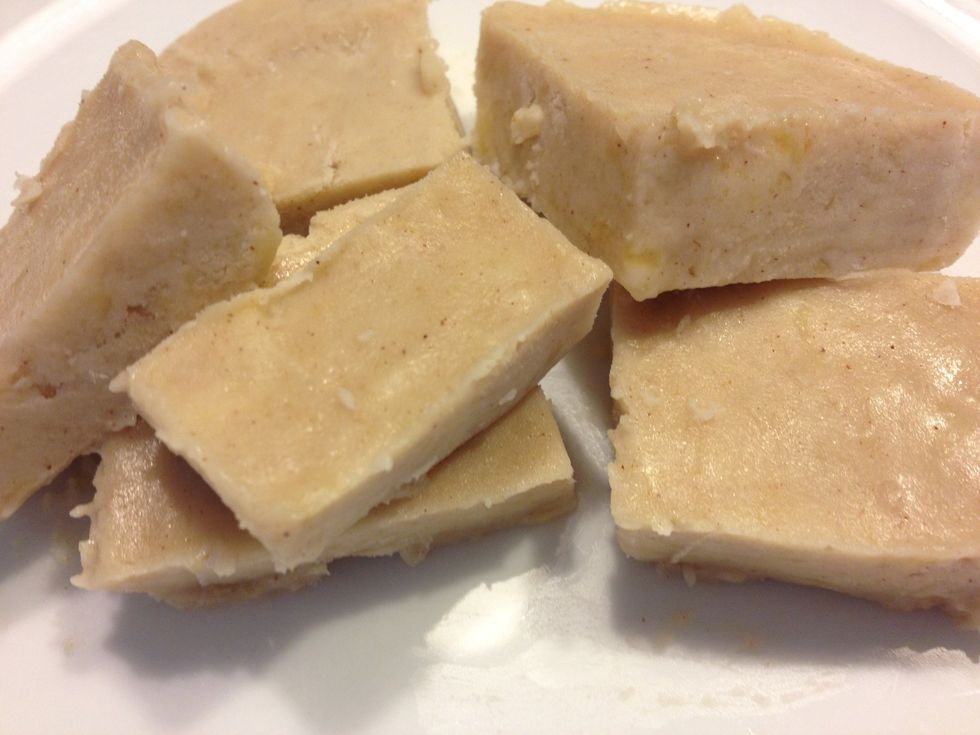 Keep the fudge in the fridge or freezer and serve it cold. This recipe makes about four servings.