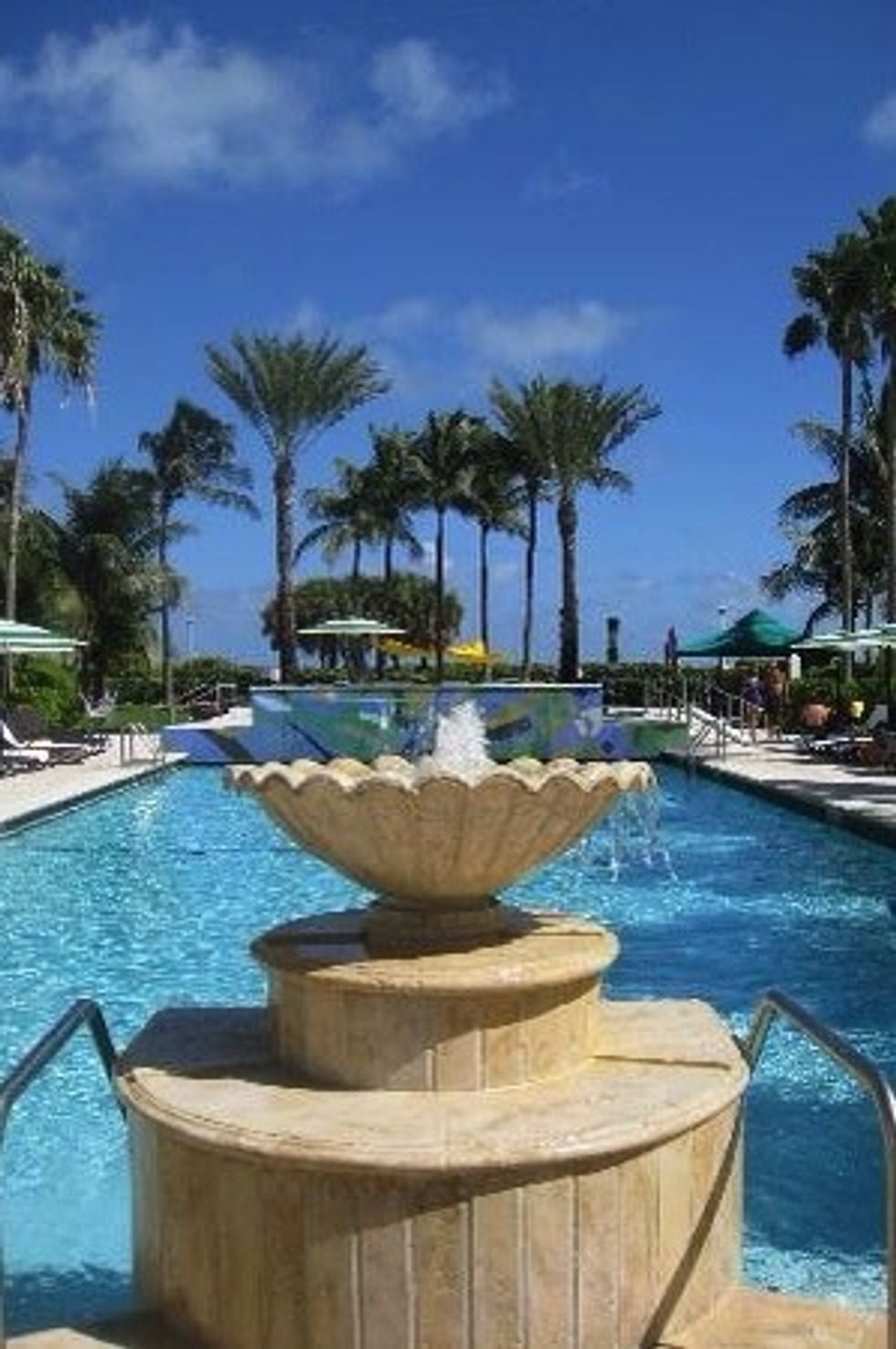 Kimpton South Beach Surfcomber Hotel. Boutique hospitality on Ocean Drive.